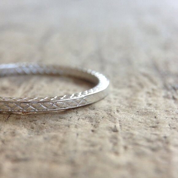 925 Sterling Silver Cross Hatch Ring Handmade - Size 8 - Picture 3 of 4